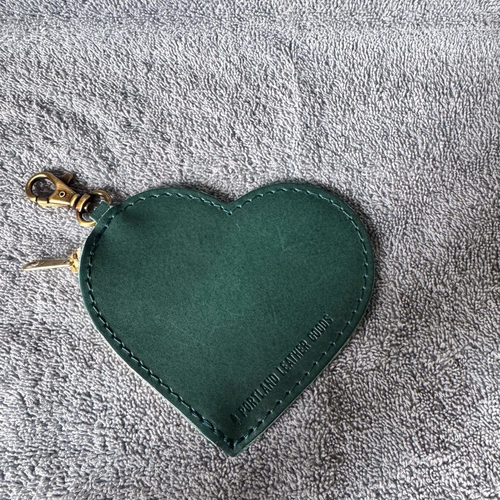 Portland leather heart-shaped Caribbean Leather Pouch with zipper.